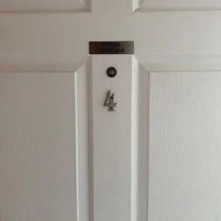 Dorina Apartamento *